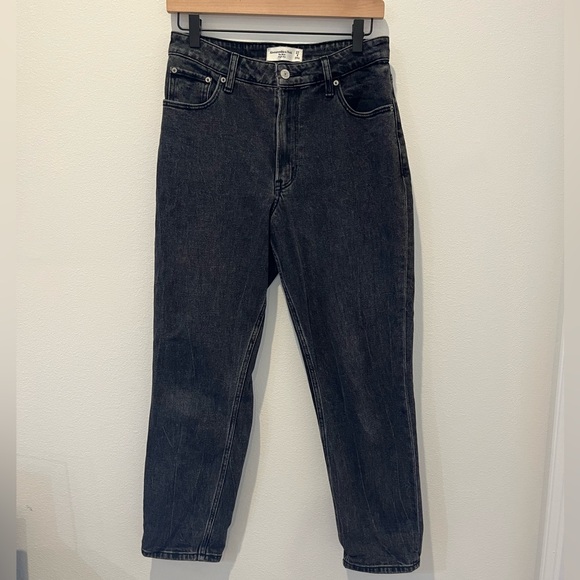 Abercrombie & Fitch Curve Love high rise Mom jeans black size 27 4 - Picture 3 of 12